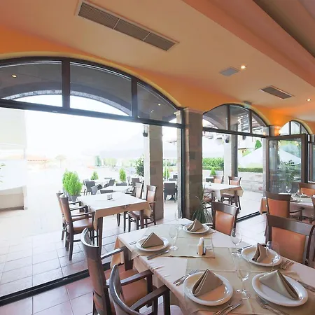 Saint Nicholas Aparthotel 4*